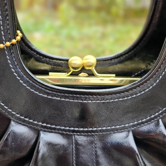 COACH Shoulder Bag Black Patent Leather Satchel Kisslock - Picture 4 of 16